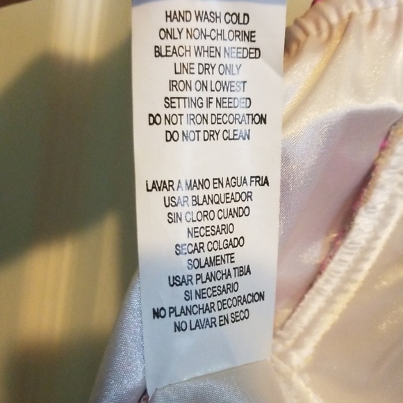 XOXO Maxi Dress - Picture 8 of 8